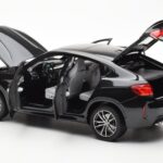 BMW X6 M F86 Sapphire Fekete Metallic Norev 1:18 - image 5 of 8