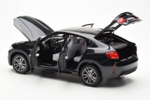 BMW X6 M F86 Sapphire Fekete Metallic Norev 1:18 80432364887 Fém – 5. kép a 8-ből