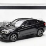 BMW X6 M F86 Sapphire Fekete Metallic Norev 1:18 - image 8 of 8