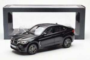 BMW X6 M F86 Sapphire Fekete Metallic Norev 1:18 80432364887 Fém – 8. kép a 8-ből