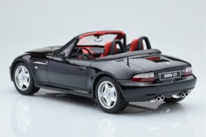BMW Z3 M E36/7 Roadster Fekete Otto 1:18 OT1016 Gyanta – 4. kép a 5-ből