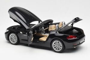 BMW Z4 E89 Spider Fekete Metál Kyosho 1:18 08771BK Fém – 6. kép a 9-ből