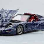 Chevrolet Callaway C12 Corvette MUKO Artcar AUTOart 1:18 - image 2 of 9