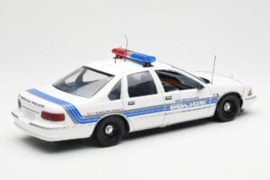 Chevrolet Caprice Sebring Rendőrség UT Models 1:18 21029 Fém – 2. kép a 6-ből