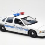 Chevrolet Caprice Sebring Rendőrség UT Models 1:18 - image 4 of 6