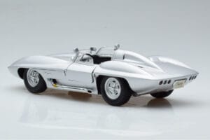 Chevrolet Corvette C1 Stingray Concept AUTOart 1:18 71000 Fém – 7. kép a 8-ből