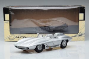 Chevrolet Corvette C1 Stingray Concept AUTOart 1:18 71000 Fém – 8. kép a 8-ből