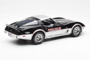 Chevrolet Corvette C3 Pace Car Indianapolis 500 1978 UT Models 1:18 21070 Fém – 2. kép a 6-ből