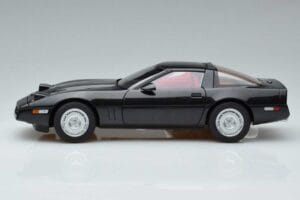 Chevrolet Corvette C4 Fekete AUTOart 1:18 71242 Fém – 5. kép a 8-ből