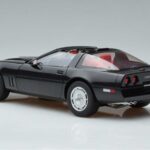 Chevrolet Corvette C4 Fekete AUTOart 1:18 71242 Fém - image 7 of 8