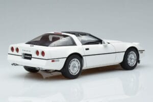 Chevrolet Corvette C4 Fehér AUTOart 1:18 71243 Fém – 3. kép a 8-ből