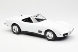 Chevrolet Corvette C3 Kabrió Can-Am Fehér Norev 1:18 189038 Fém – 4. kép a 6-ből
