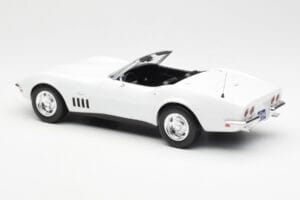 Chevrolet Corvette C3 Kabrió Can-Am Fehér Norev 1:18 189038 Fém – 5. kép a 6-ből