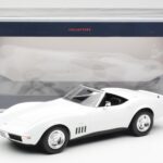 Chevrolet Corvette C3 Kabrió Can-Am Fehér Norev 1:18 - image 6 of 6