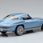 Chevrolet Corvette C2 Sting Ray Kék Norev 1:18 - image 2 of 6