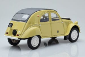 Citroen 2CV Sahara Sárga Otto 1:18 OT1027 Gyanta – 2. kép a 6-ből