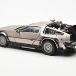 DeLorean DMC-12 Time Machine Back to the Future Ezüst Sun Star 1:18 - image 4 of 8