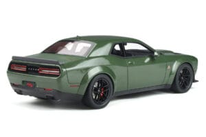 Dodge Challenger R/T SCAT Pack Widebody Zöld GT Spirit 1:18 GT815 Gyanta – 2. kép a 5-ből
