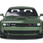 Dodge Challenger R/T SCAT Pack Widebody Zöld GT Spirit 1:18 - image 4 of 5