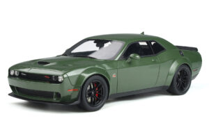 Dodge Challenger R/T SCAT Pack Widebody Zöld GT Spirit 1:18