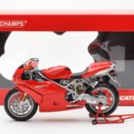 Ducati 999 Piros Minichamps 1:12 - image 4 of 4