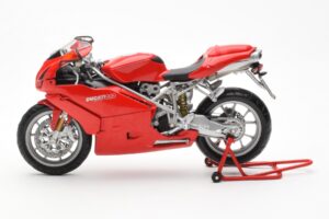 Ducati 999 Piros Minichamps 1:12