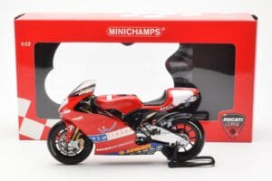 Ducati Desmosedici MotoGP Prova 2002 Minichamps 1:12 122020099 Fém – 4. kép a 4-ből