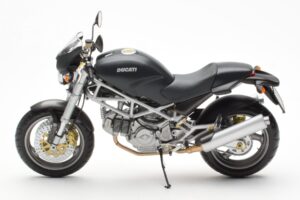 Ducati Monster M900 Fekete Minichamps 1:12
