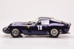 Ferrari 250 GTO Monterey Historic Races Laguna Seca 2004 CMC 1:18 M-255 Fém – 3. kép a 7-ből