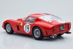 Ferrari 250 GTO #19 24 Hours of Le Mans 1962 Kyosho 1:18 08438A Fém – 7. kép a 10-ből