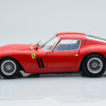 Ferrari 250 GTO Piros Kyosho 1:18 - image 4 of 10