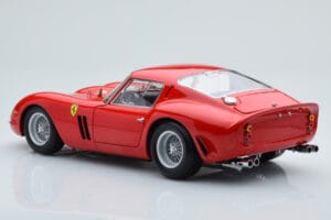 Ferrari 250 GTO Piros Kyosho 1:18 08438R Fém – 7. kép a 10-ből