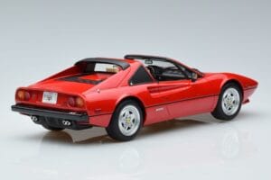 Ferrari 308 GTS QV Magnum PI GT Spirit 1:18 GT368 Gyanta – 2. kép a 6-ből