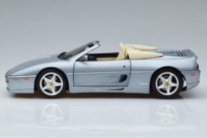 Ferrari F355 Spider Hot Wheels 1:18 23907 Fém – 4. kép a 7-ből