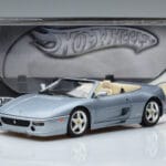 Ferrari F355 Spider Hot Wheels 1:18 23907 Fém - image 7 of 7