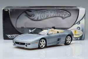 Ferrari F355 Spider Hot Wheels 1:18 23907 Fém – 7. kép a 7-ből