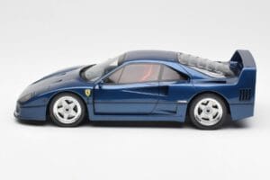 Ferrari F40 Kék GT Spirit 1:18 GT914 Gyanta – 3. kép a 6-ből