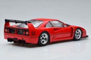 Ferrari F40 LM Piros GT Spirit 1:18 GT388 Gyanta – 2. kép a 6-ből