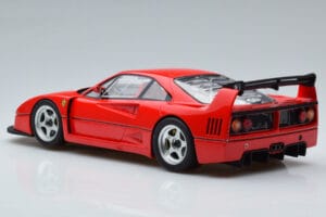 Ferrari F40 LM Piros GT Spirit 1:18 GT388 Gyanta – 5. kép a 6-ből