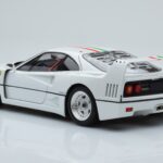 Ferrari F40 Gyöngyház Fehér Italy Kyosho 1:18 - image 7 of 8