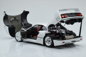 Ferrari F40 Gyöngyház Fehér Kyosho 1:18 08416PW-G Fém – 5. kép a 8-ből