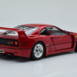 Ferrari F40 Piros Metál Asia Exclusive Kyosho 1:18 - image 3 of 14