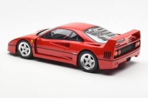 Ferrari F40 Piros GT Spirit 1:18 GT291 Gyanta – 3. kép a 5-ből