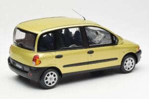 Fiat Multipla Sárga Otto 1:18 OT1047 Gyanta – 2. kép a 6-ből