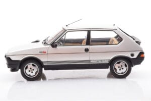 Fiat Ritmo TC 125 Abarth Ezüst MCG 1:18 MCG18417 Fém – 3. kép a 6-ből