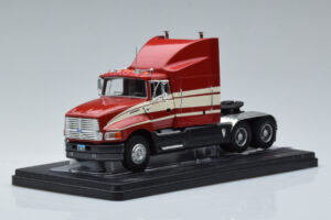 Ford Aeromax Piros IXO 1:43 TR108