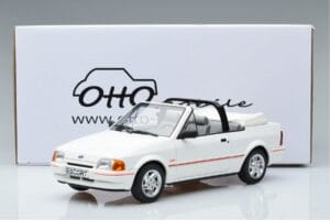 Ford Escort Mk4 XR3i Kabrió Otto 1:18 OT398 Gyanta – 6. kép a 6-ből