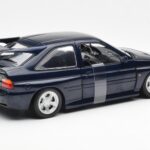 Ford Escort RS Cosworth Kék Metallic UT Models 1:18 180082101-R1 - image 5 of 6