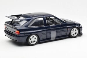 Ford Escort RS Cosworth Kék Metallic UT Models 1:18 180082101-R1 Fém – 5. kép a 6-ből