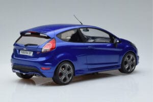 Ford Fiesta ST Mk7 Kék Otto 1:18 OT403 Gyanta – 2. kép a 6-ből